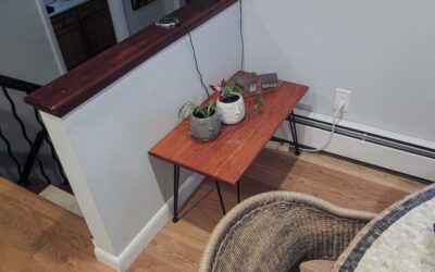 Lisa’s Little Table